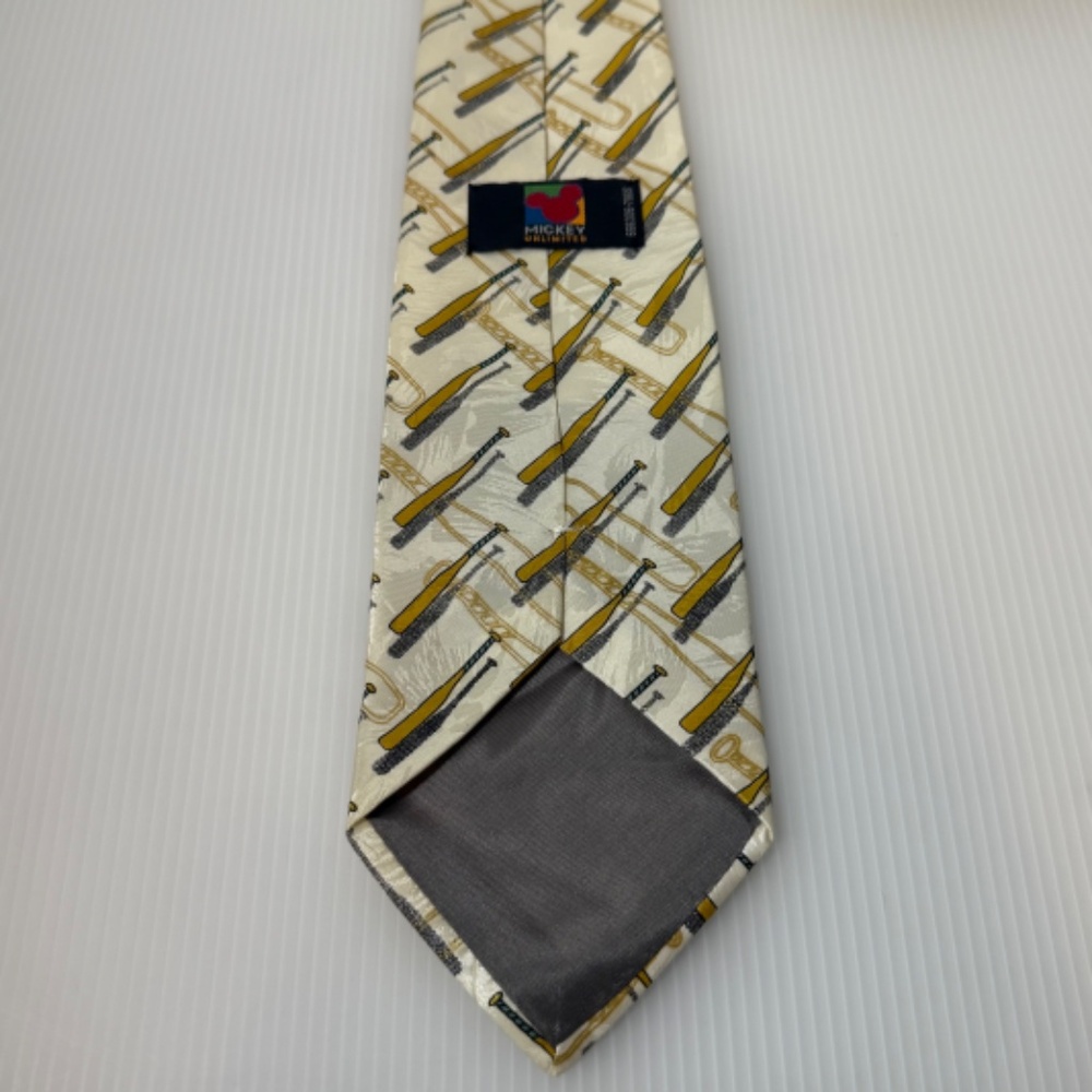 Vintage 90s Disney Mickey Unlimited Donald Duck Baseball Catcher Neck Tie-Ivory - Picture 3 of 5